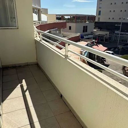 Апартаменти T2 Au Cap D'agde Avec Parking, Vue - Fr-1-607-220