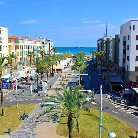 Апартаменти T2 Au Cap D'agde Avec Parking, Vue - Fr-1-607-220 Агд