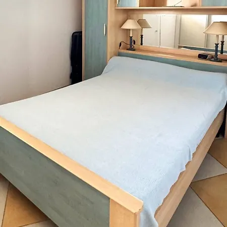 Апартаменти T2 Au Cap D'agde Avec Parking, Vue - Fr-1-607-220